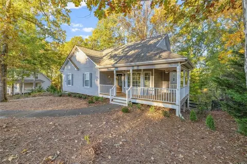 7050 Walnut Mill Ct, Cumming, GA 30040