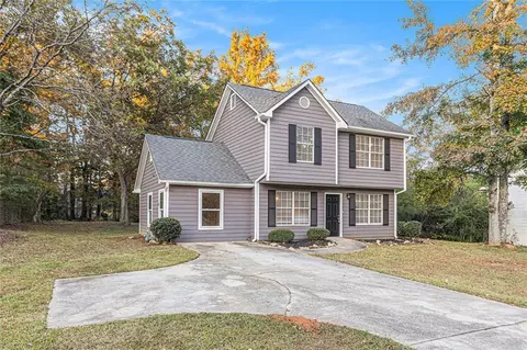 184 Lake Connie Rd, Carrollton, GA 30116