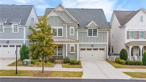 704 Morgan Dr, Woodstock, GA 30188