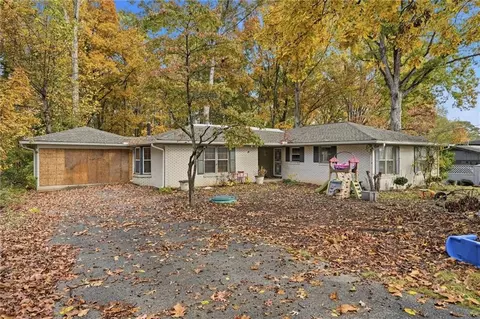 4319 Parkview Dr, Lithia Springs, GA 30122
