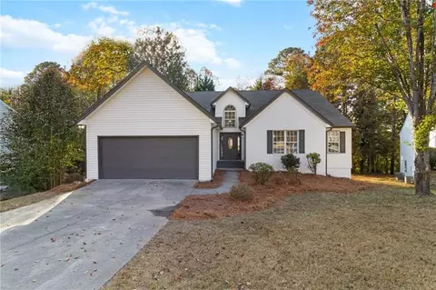5390 Regency Lake Ct, Sugar Hill, GA 30518
