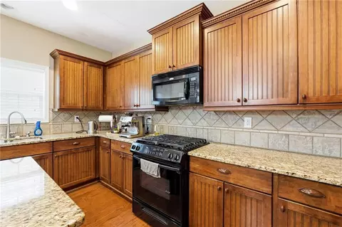 1669 Centerville Dr, Buford, GA 30518 photo 12