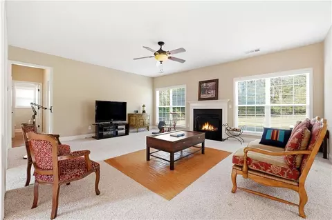 1669 Centerville Dr, Buford, GA 30518 photo 8