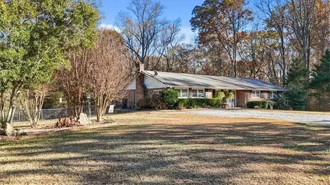 13355 Holly Rd, Roswell, GA 30075