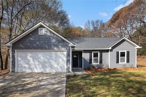101 Finnigan Dr, Winder, GA 30680