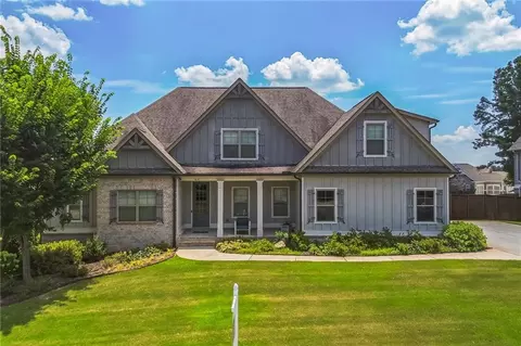 1621 Highland Creek Dr, Monroe, GA 30656