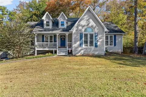 196 Lambeth Dr, Hiram, GA 30141