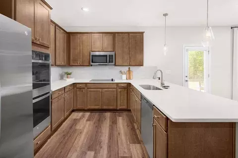Kitchen - 142 Post Oak Dr, Jackson, GA 30233 photo 2 of 2