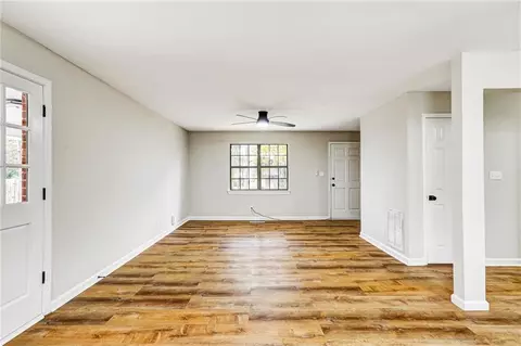 122 Capitol Ave, Winder, GA 30680 photo 7
