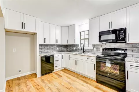 122 Capitol Ave, Winder, GA 30680 photo 12