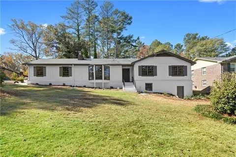 2851 Dale Dr, Marietta, GA 30068