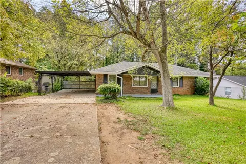 543 Wavelyn Way, Riverdale, GA 30274