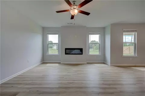 Living - 2811 Dolce Rd, Dacula, GA 30019 photo 4 of 4