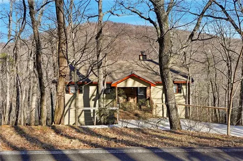 408 Alpine Dr, Jasper, GA 30143