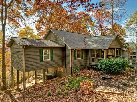 654 Doc Thomas Ridge Rd, Blairsville, GA 30512