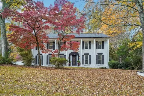 909 Otter Way NE, Marietta, GA 30068