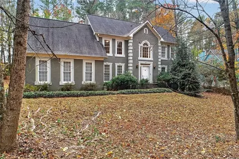 3280 Hopewell Chase Dr, Alpharetta, GA 30004