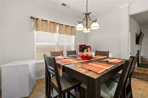 Dining - 601 Stream Ct, Fairburn, GA 30213 photo 3 of 3