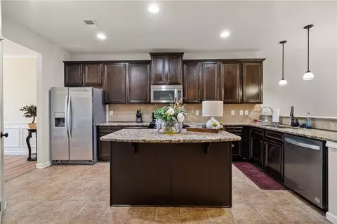 Kitchen - 601 Stream Ct, Fairburn, GA 30213 photo 1 of 4