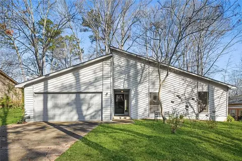 1214 Wade Green Cir NW, Acworth, GA 30102