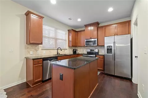 5715 Radford Loop, Fairburn, GA 30213 photo 7