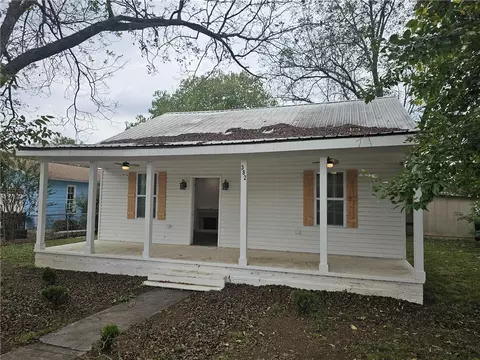 382 5th St, Cedartown, GA 30125