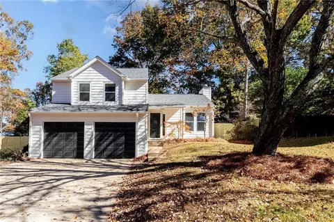 4530 Hickory Forest Dr NW, Acworth, GA 30102
