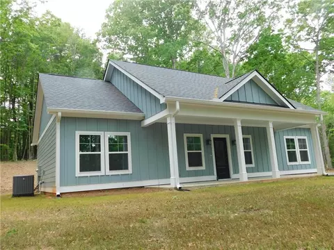 47 Chester Road Rd, Dahlonega, GA 30533