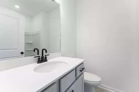 Bath - 3187 Eastham Run Dr, Dacula, GA 30019 photo 1 of 4