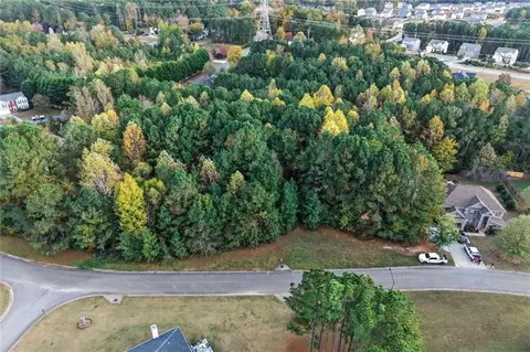 115 Hickory Creek Ln, Acworth, GA 30101