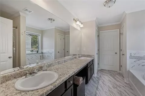 Bath - 345 Stable View Loop, Dallas, GA 30132 photo 1 of 3