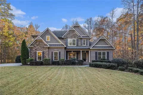 1205 Highgrove Ct, Monroe, GA 30655