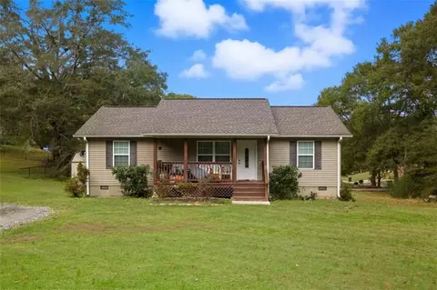 551 Waters St, Clarkesville, GA 30523