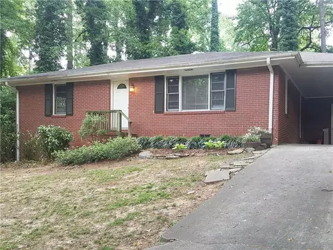 2131 Meadowbrook Ln SE, Marietta, GA 30067