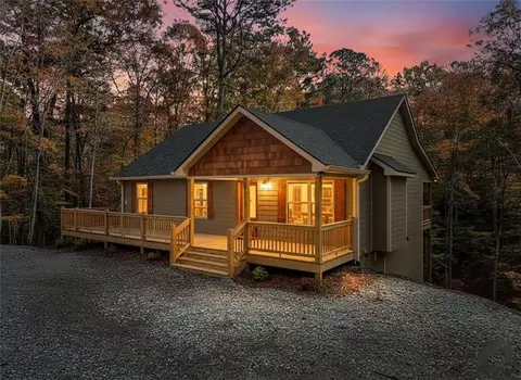 297 Oneida Cir, Ellijay, GA 30540