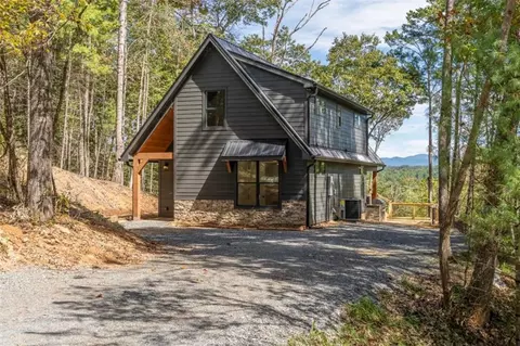 110 Red Oak Trl, Ellijay, GA 30540