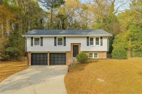 6956 Kimberland Gardens Ln, Lithonia, GA 30058