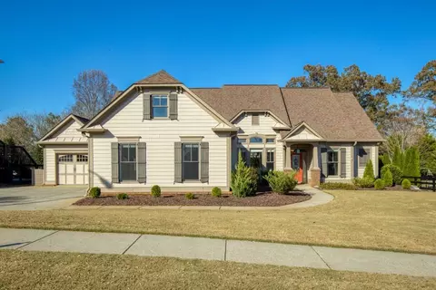 302 Carmichael Cir, Canton, GA 30115