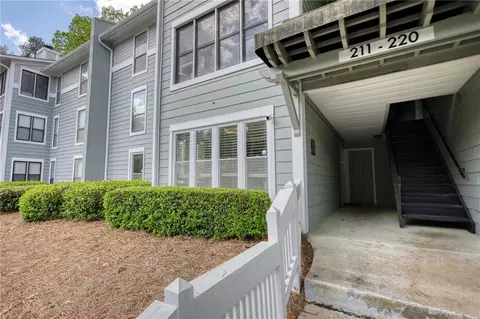 211 Summit North Dr NE #211, Atlanta, GA 30324