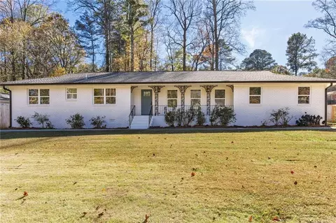 2163 Willow Ln, Austell, GA 30106