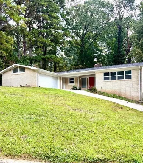 2924 Handy Dr NW, Atlanta, GA 30318