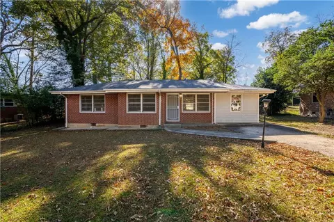2868 Belaire Cir, Doraville, GA 30340