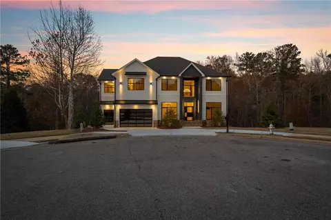 Exterior - 520 Heathmill Ct, Milton, GA 30004 photo 3 of 15