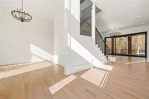 Living - 520 Heathmill Ct, Milton, GA 30004 photo 1 of 11