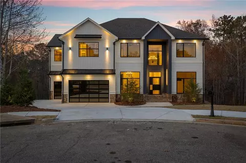 Exterior - 520 Heathmill Ct, Milton, GA 30004 photo 14 of 15