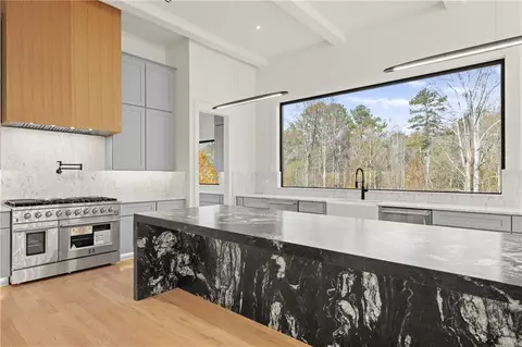 Kitchen - 520 Heathmill Ct, Milton, GA 30004 photo 3 of 4