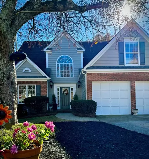 1115 Primrose Dr, Roswell, GA 30076