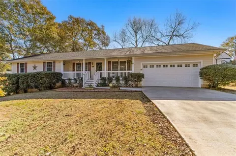 244 State St, Commerce, GA 30529 photo 1