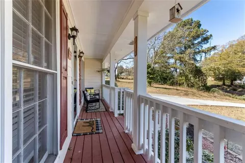 244 State St, Commerce, GA 30529 photo 7