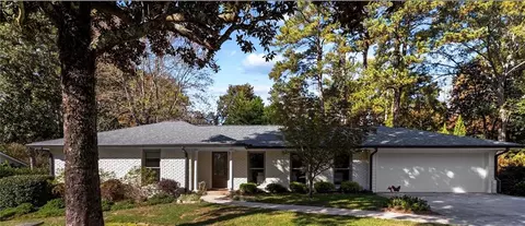 560 Windsor Pkwy, Atlanta, GA 30342